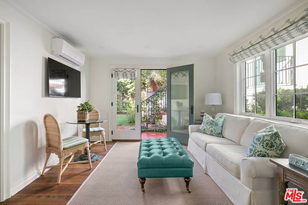 1711 Ensley Avenue Los Angeles CA 90024