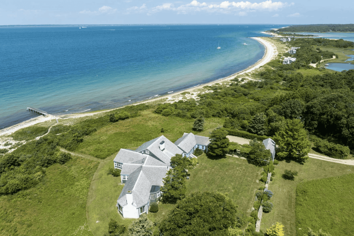 Vineyard Haven MA 02568