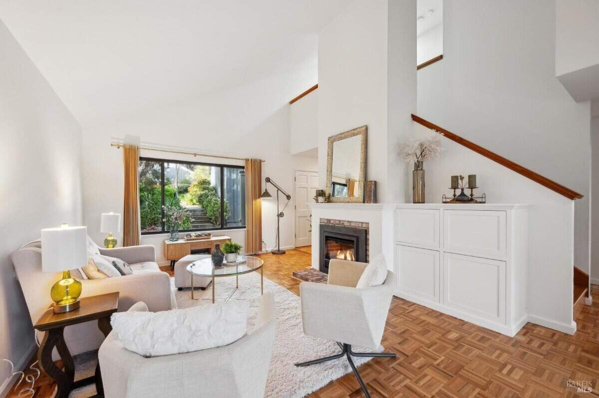 San Rafael CA, 56 Windstone Drive