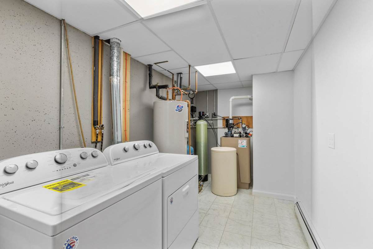 555 Belfast Road Camden ME 04843