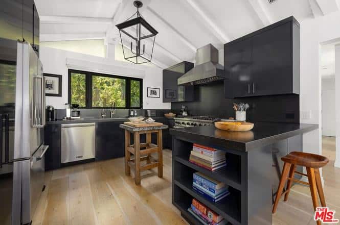 1853 Franklin Canyon Drive Beverly Hills CA 90210
