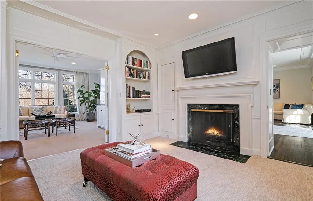 17 Heathcote Road Scarsdale NY 10583