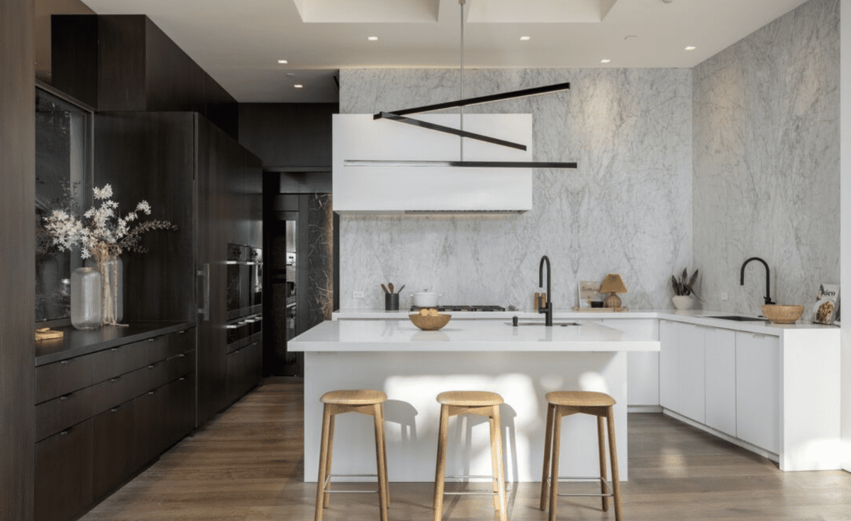 833 Stradella Road Los Angeles CA 90077