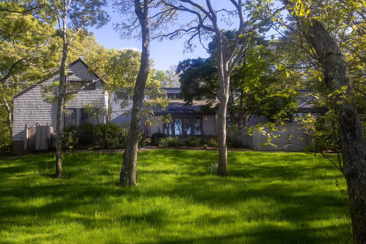 Vineyard Haven MA 02568