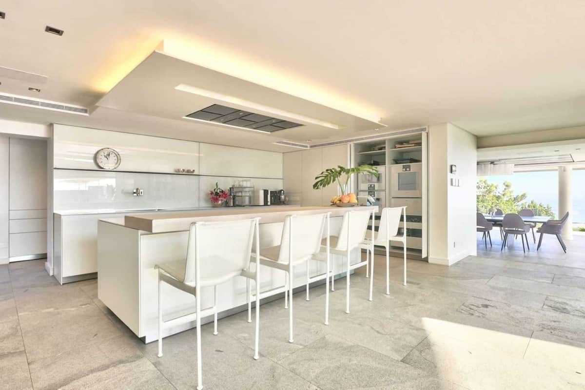 Alexandra Avenue Cape Town ZA 8005