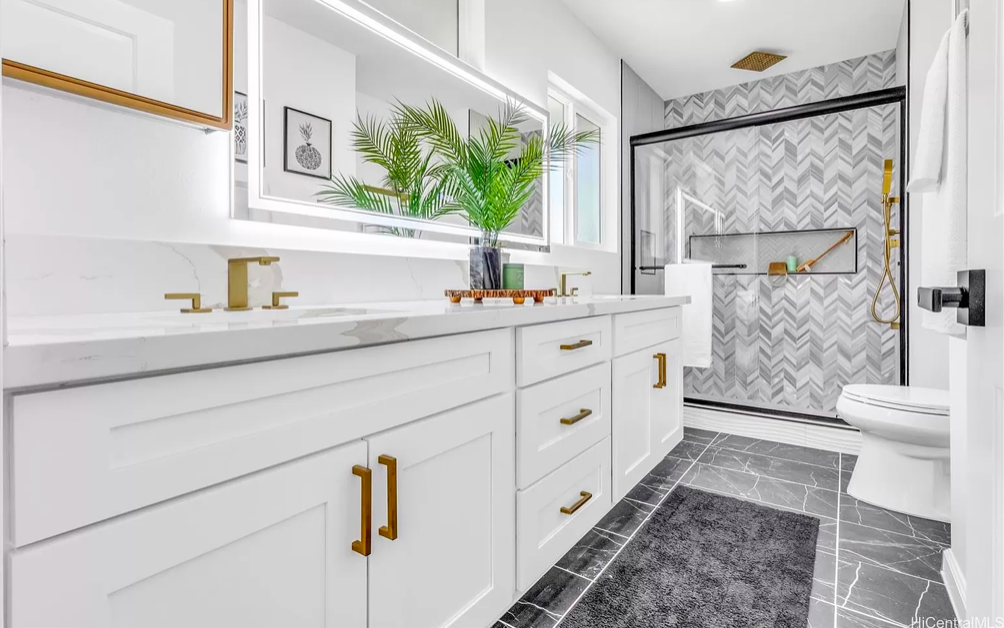 6847 Niumalu Honolulu HI 96825