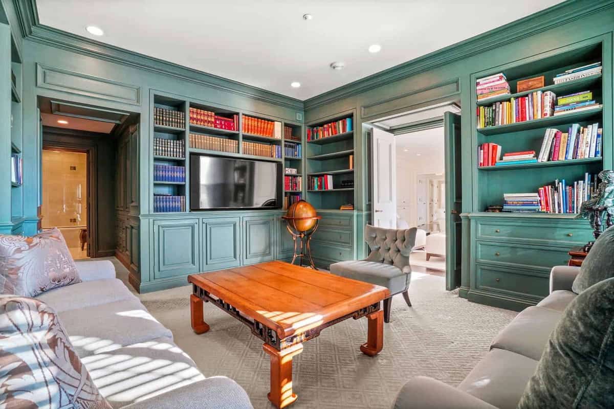 100 Belvidere Street, Unit 11A, Boston, MA 02199