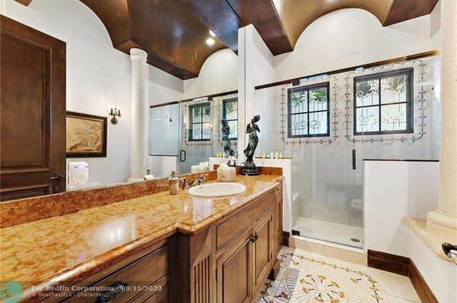 3090 S Ocean Boulevard Manalapan FL 33462