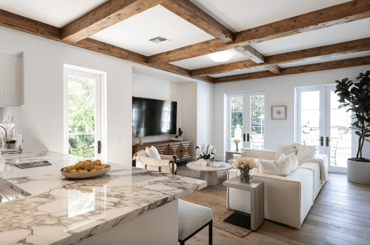 1320 N Lake Way Palm Beach FL 33480