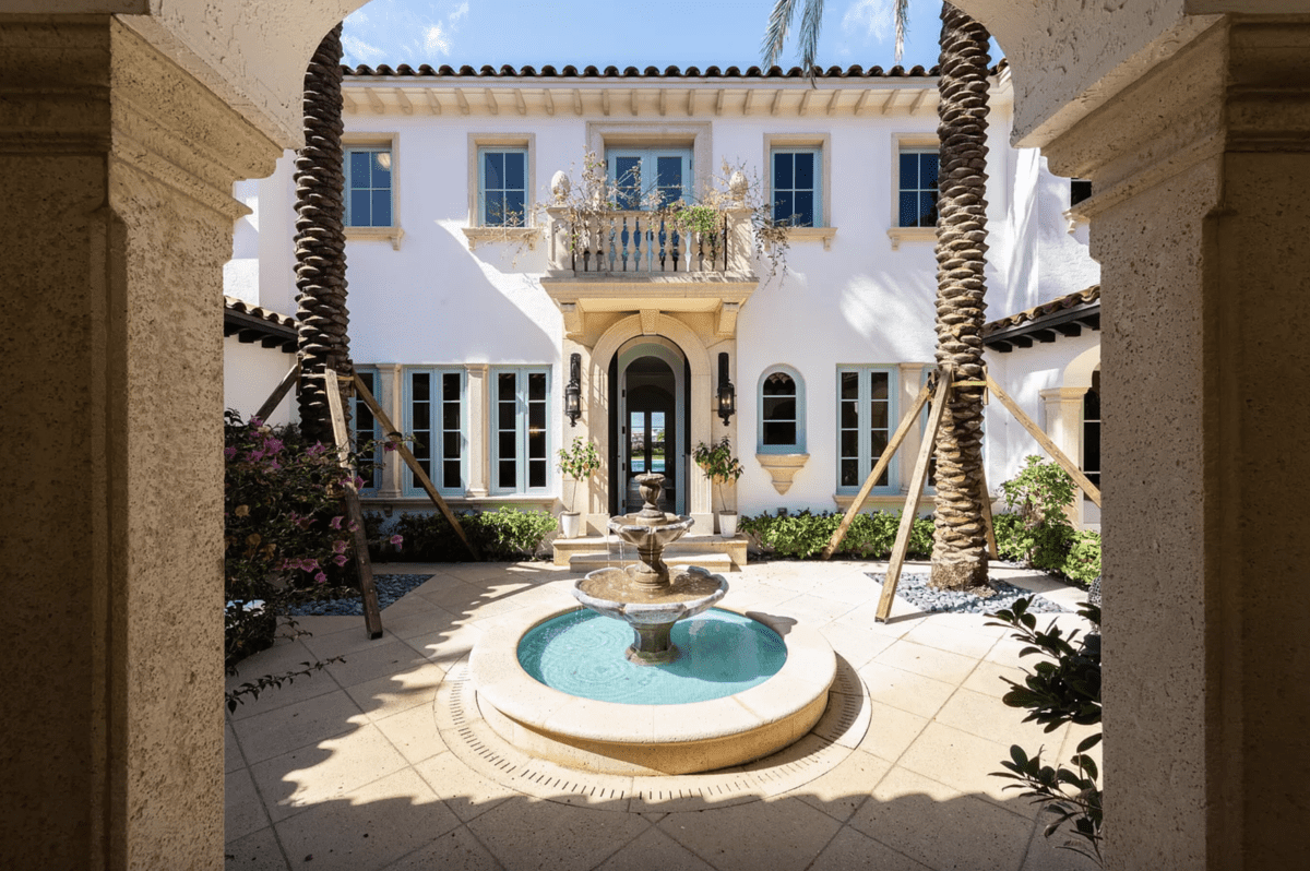 1320 N Lake Way Palm Beach FL 33480