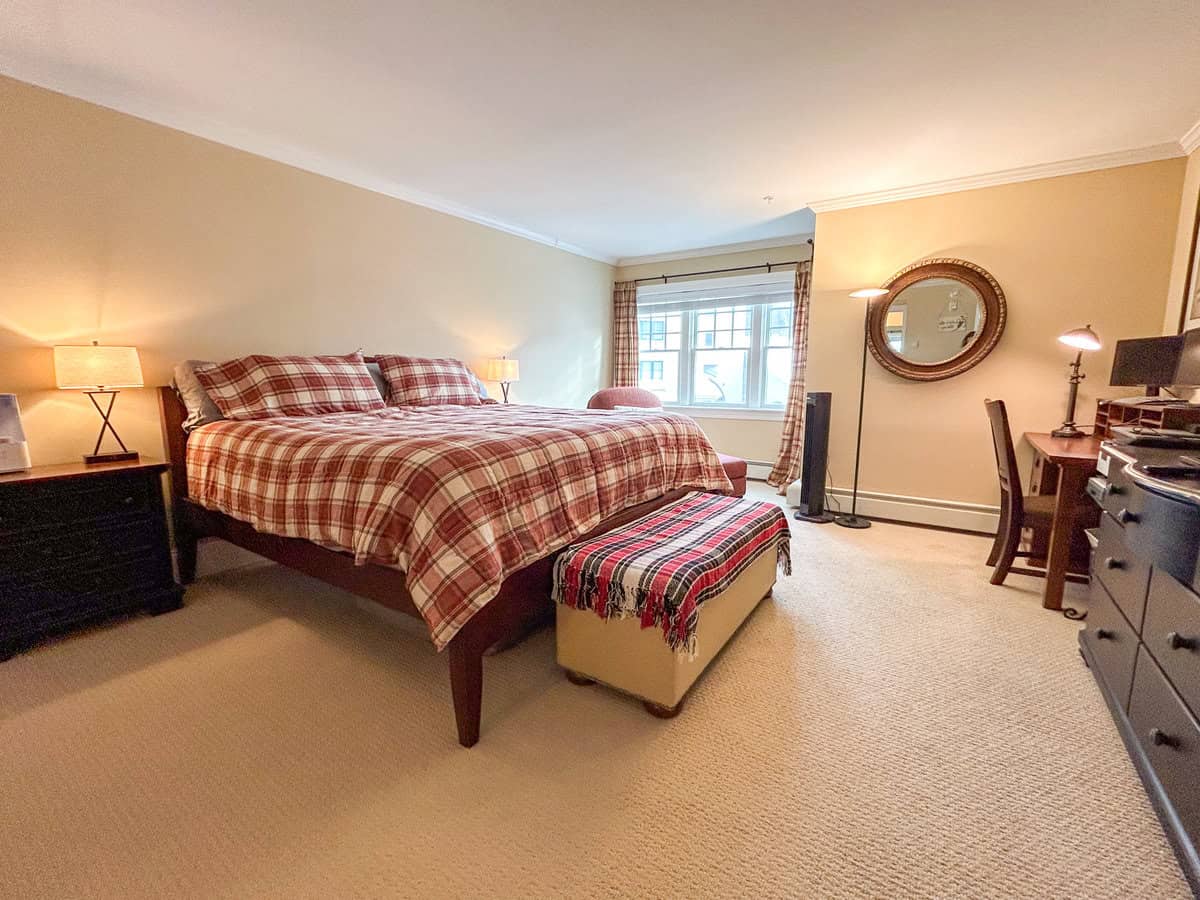 LM05 Stratton VT 05155