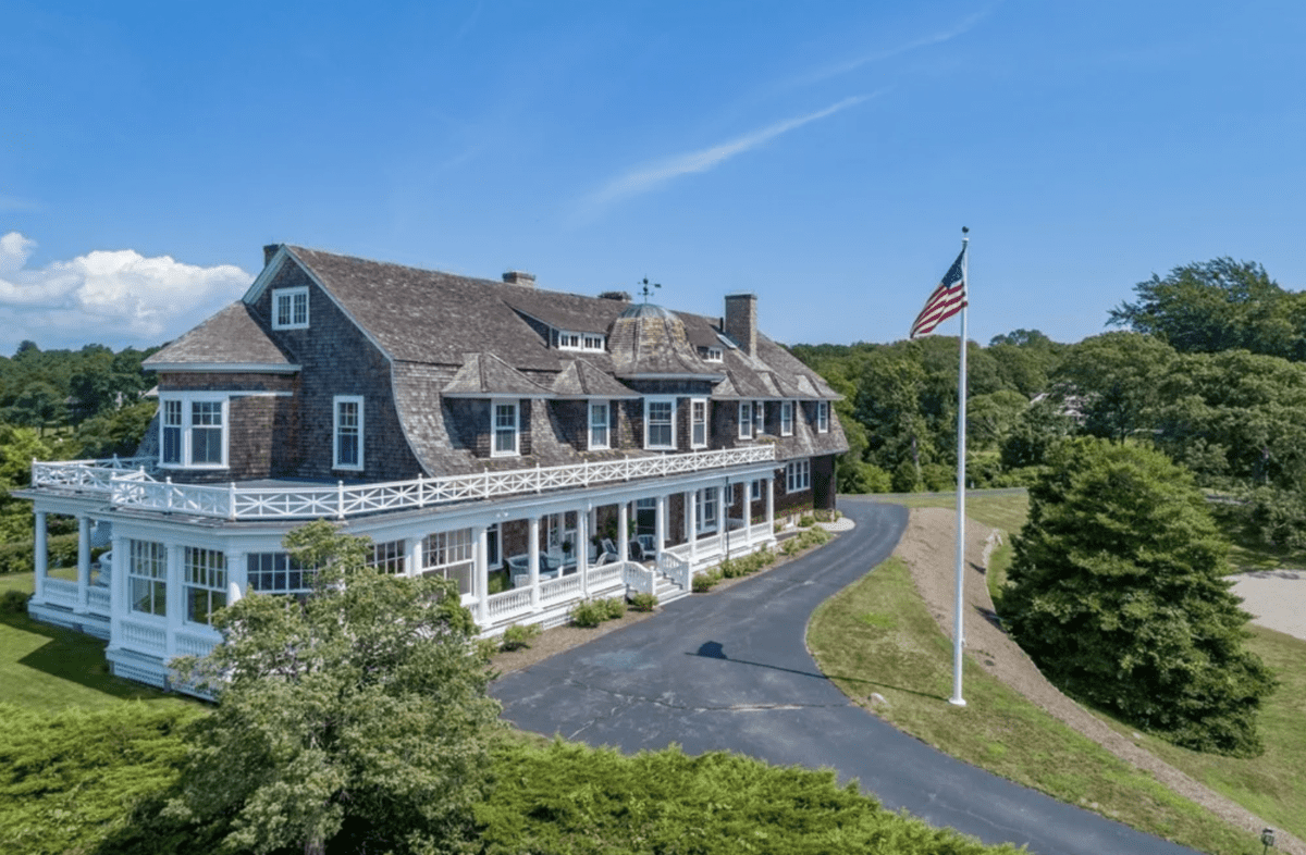 314 Quissett Avenue Falmouth MA 02543