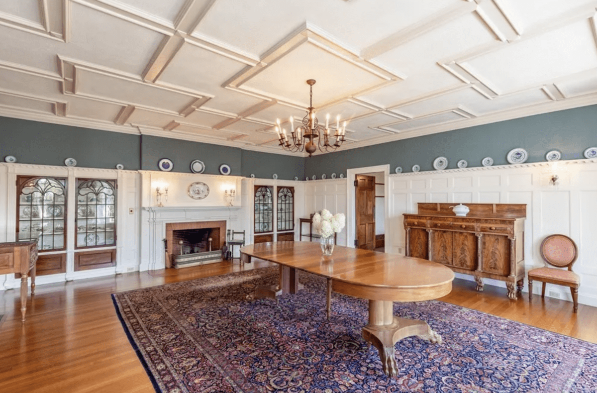 314 Quissett Avenue Falmouth MA 02543