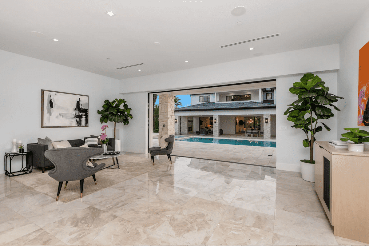 24961 Kit Carson Road Hidden Hills CA 91302