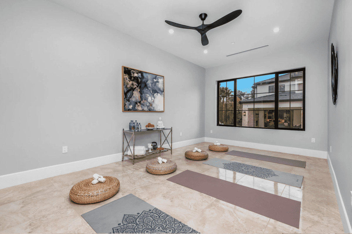 24961 Kit Carson Road Hidden Hills CA 91302