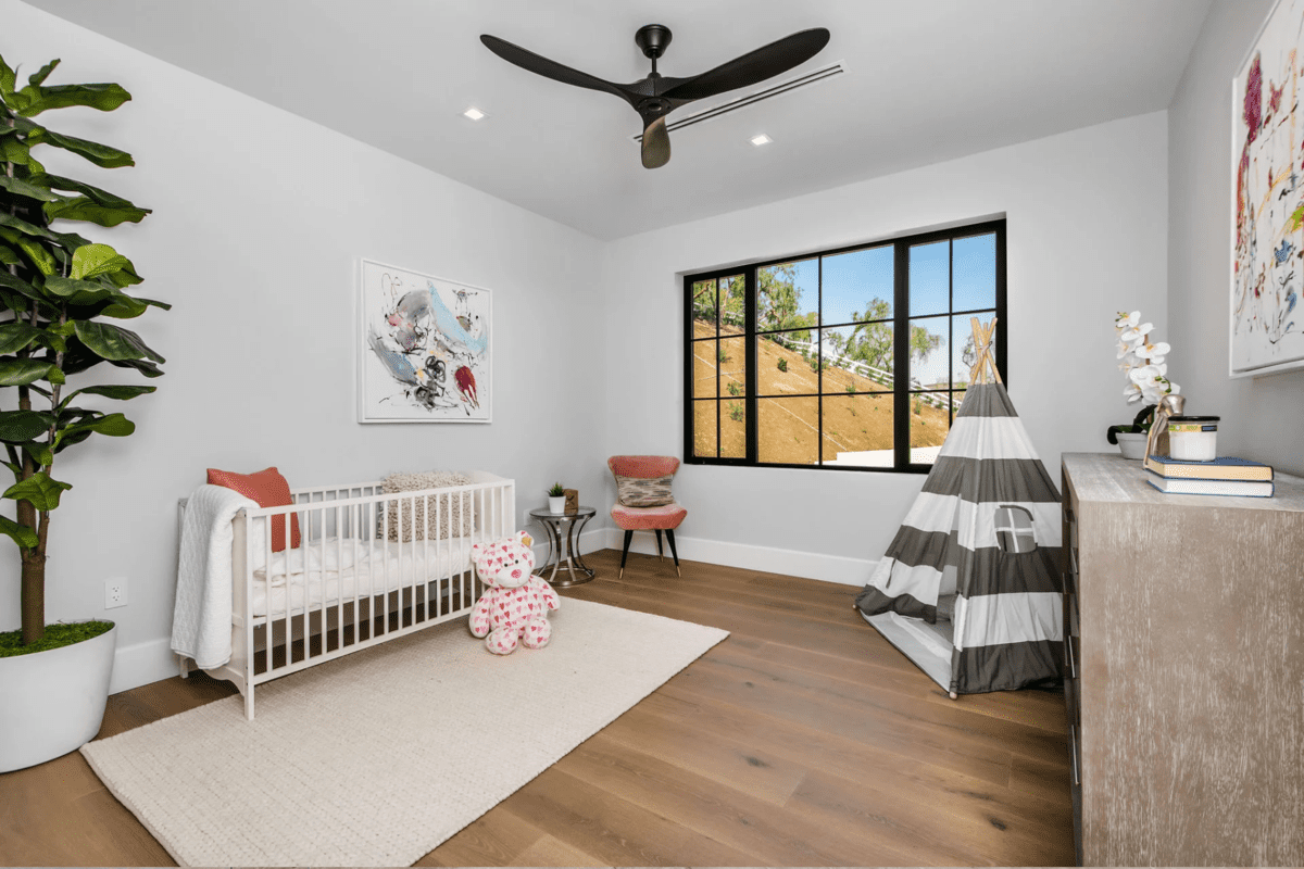 24961 Kit Carson Road Hidden Hills CA 91302