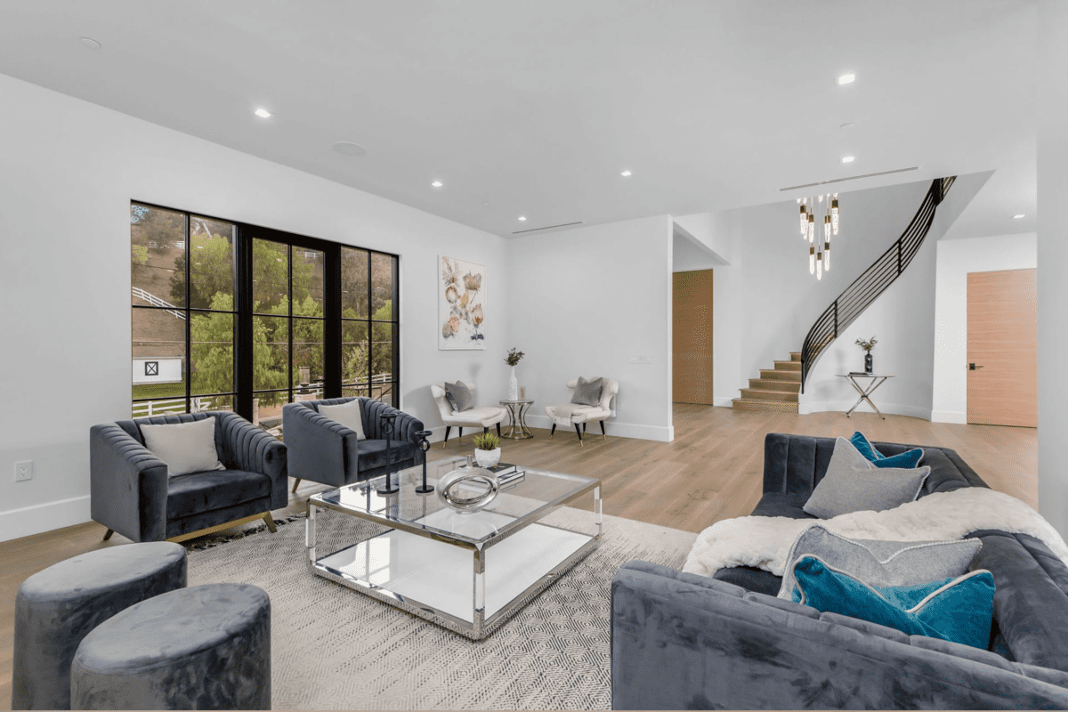 24961 Kit Carson Road Hidden Hills CA 91302