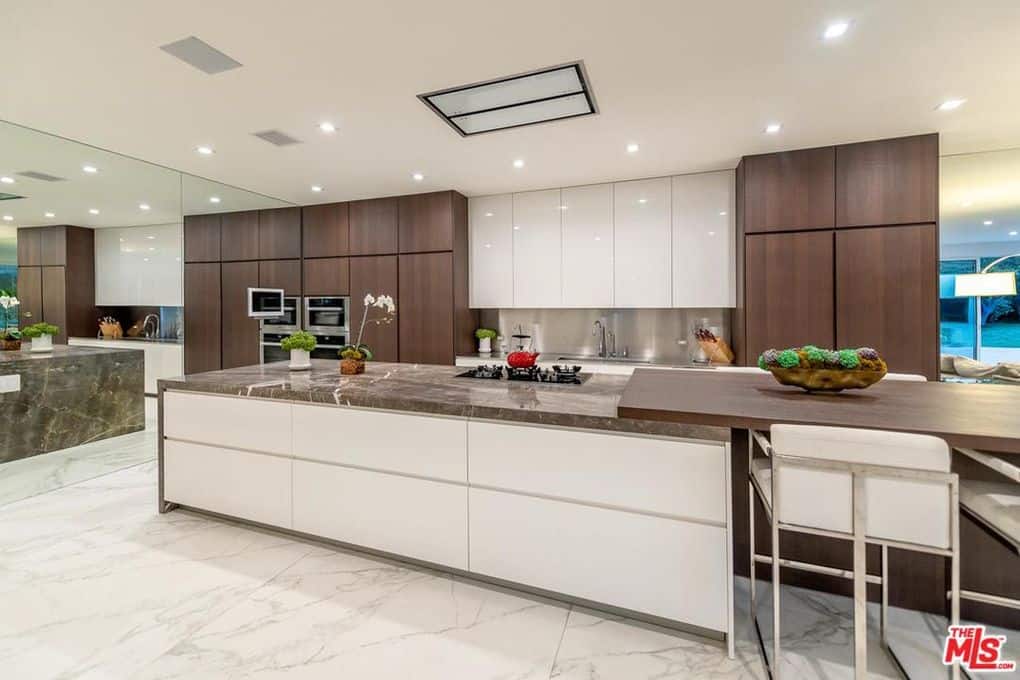 3381 Stone Ridge Lane Los Angeles CA