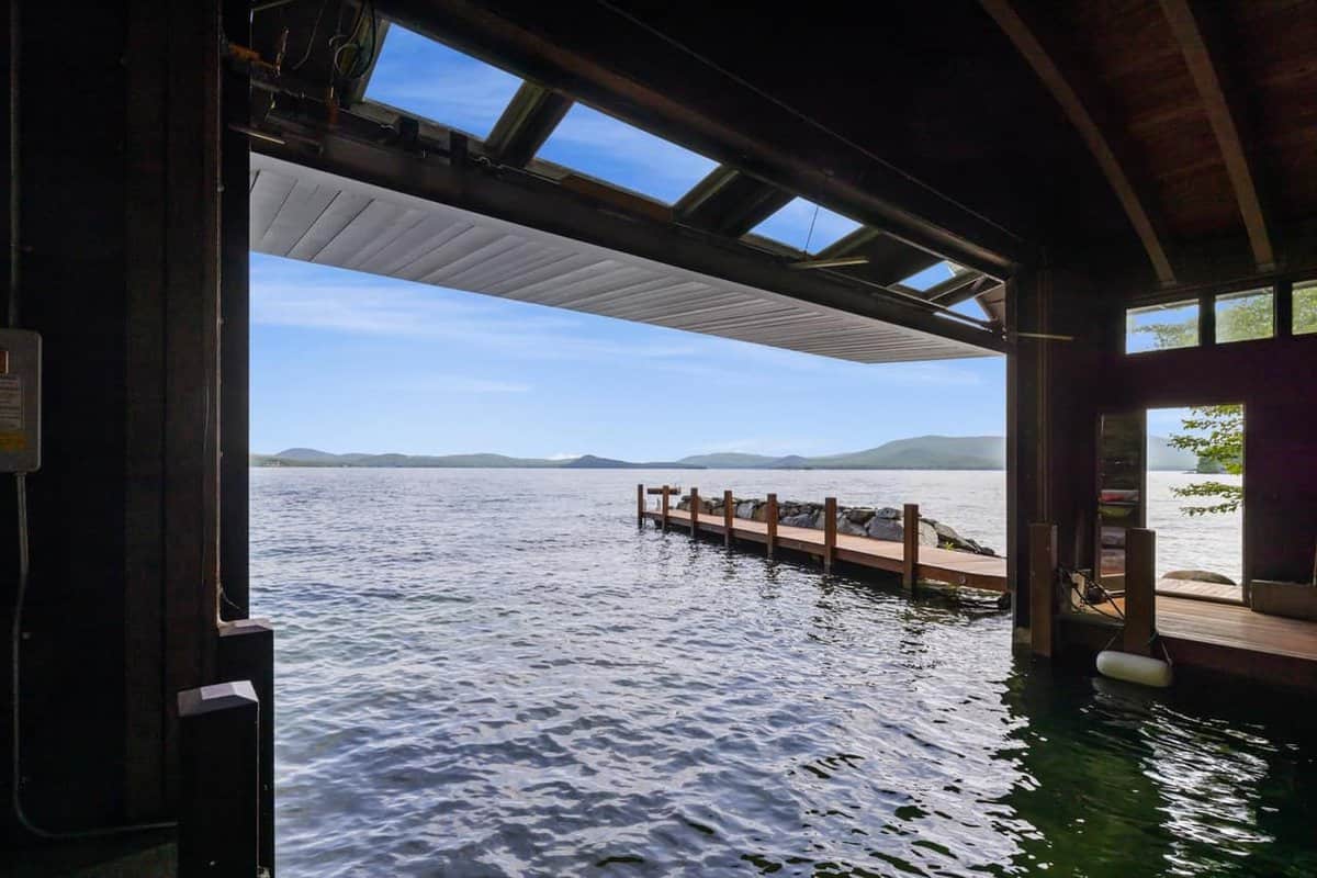 20 Wyman Drive Wolfeboro NH 03894