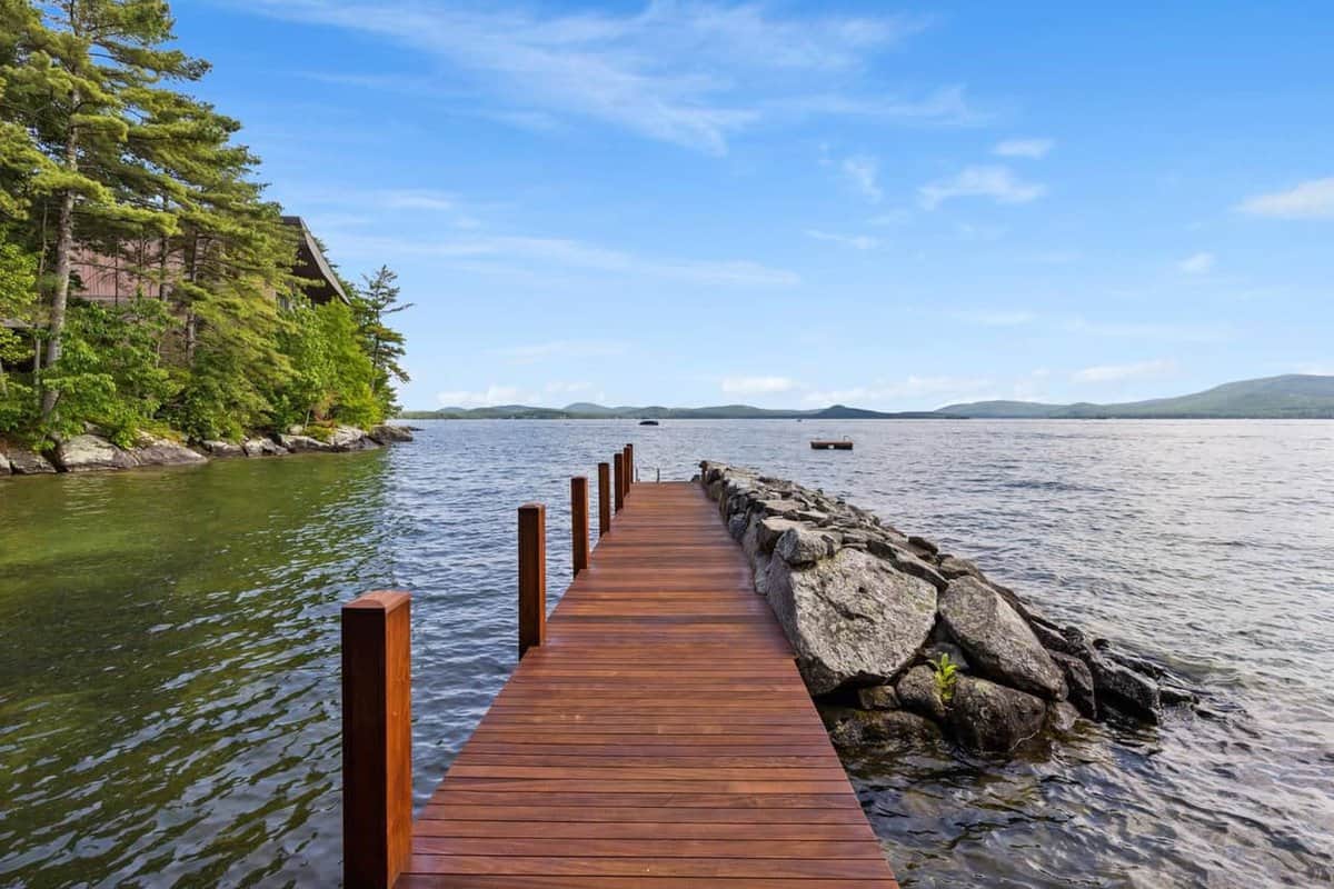 20 Wyman Drive Wolfeboro NH 03894