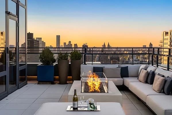1355 First Ave, Ph Lenox Hill New York City NY 10021
