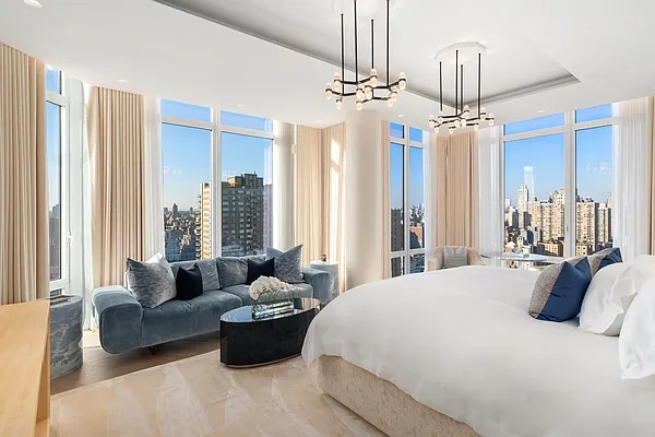 1355 First Ave, Ph Lenox Hill New York City NY 10021