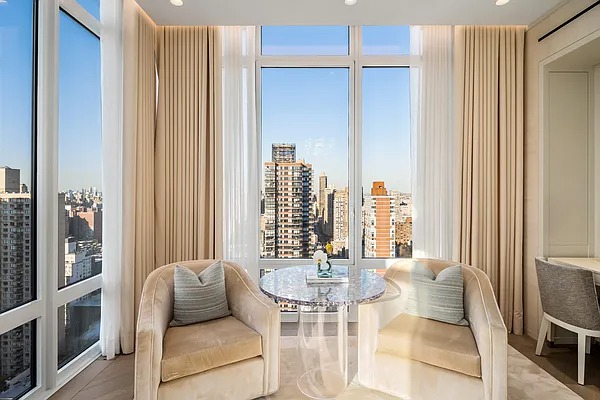 1355 First Ave, Ph Lenox Hill New York City NY 10021