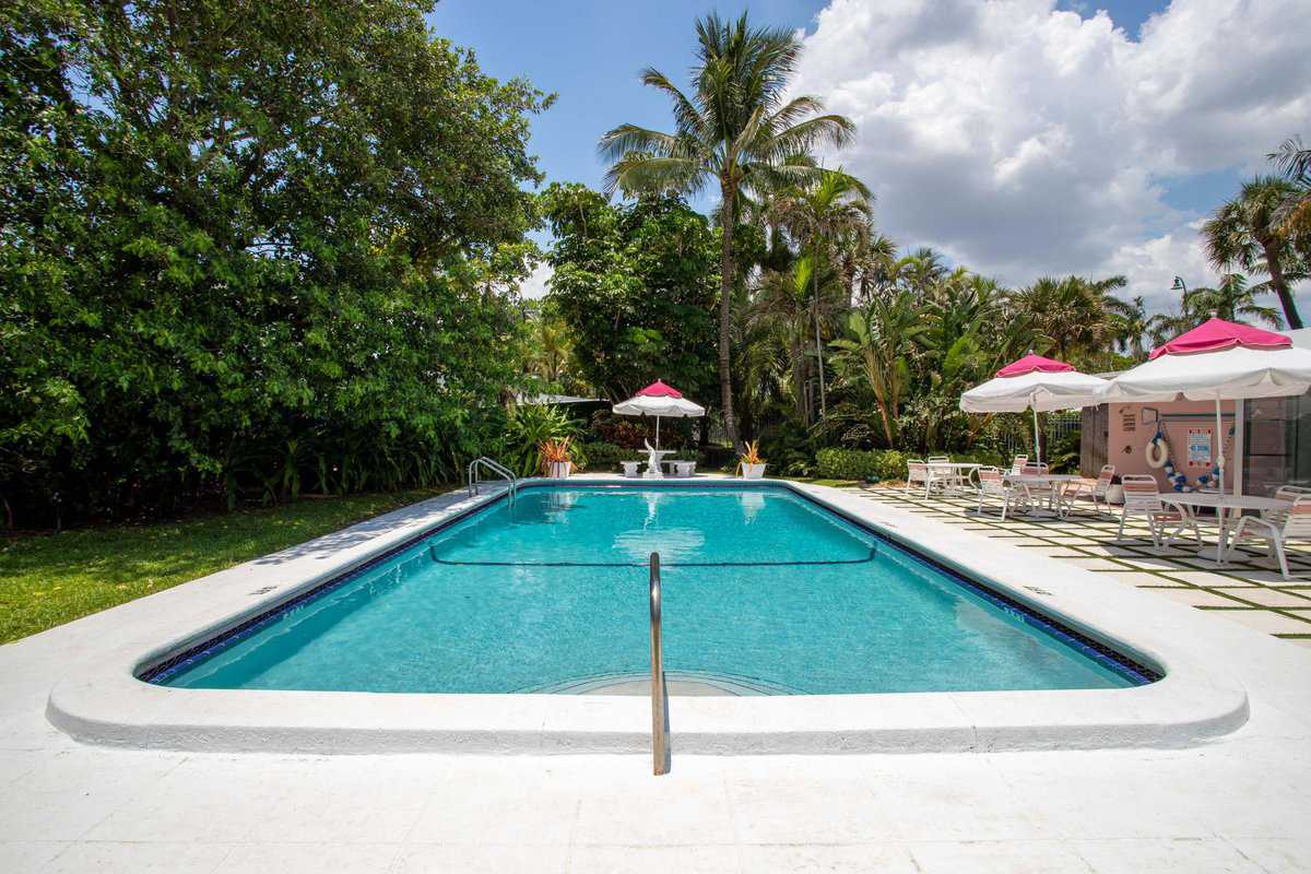 1420 South Ocean Avenue Lauderdale by the Sea FL 33062