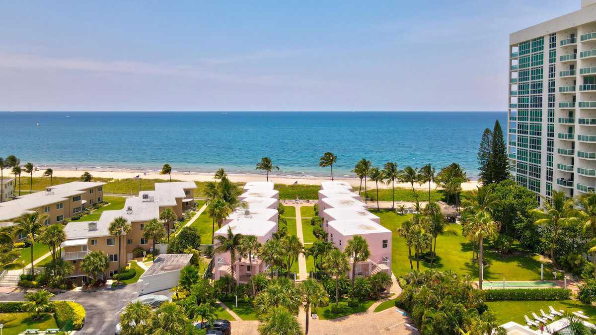 1420 South Ocean Avenue Lauderdale by the Sea FL 33062