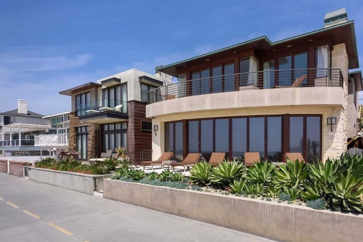 3001 The Strand Hermosa Beach CA