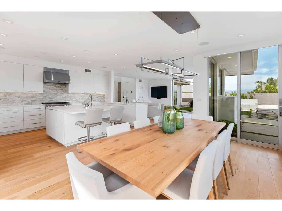 3642 Beverly Ridge Drive Sherman Oaks CA 91423