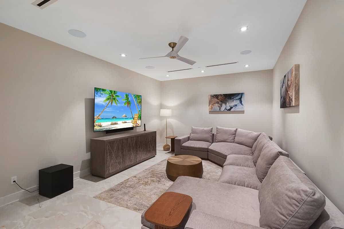 West Bay Street New Providence Paradise Island BS