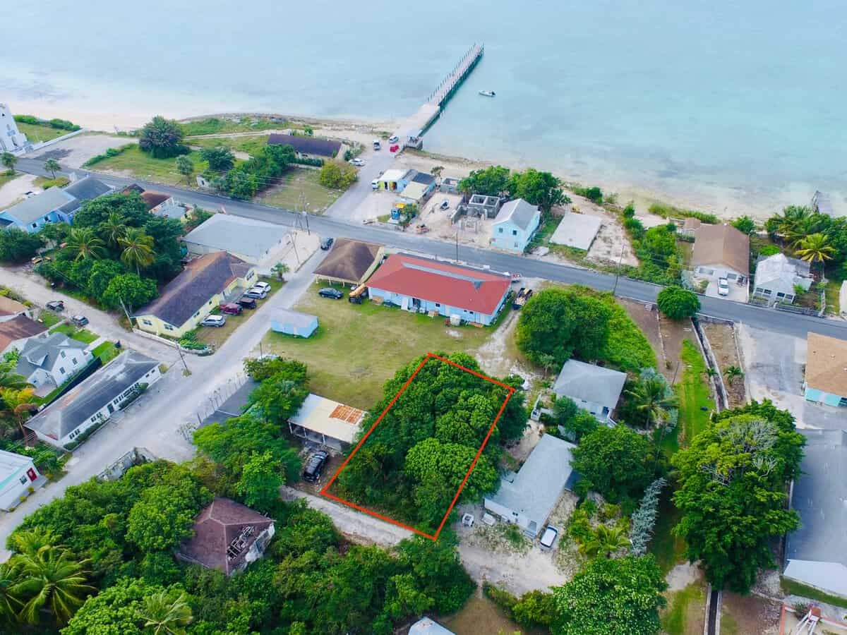 82 Fish Street Eleuthera BS