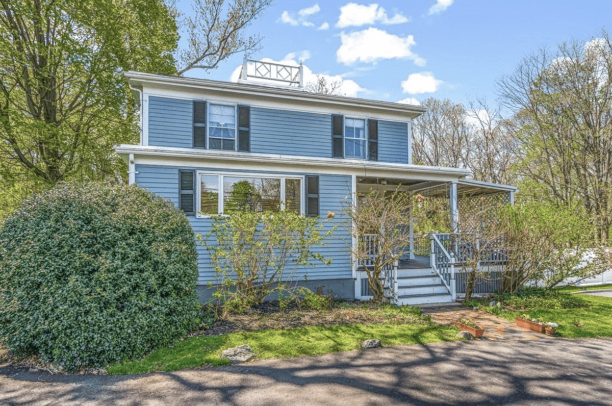 324 Crafts Street Newton MA 02460