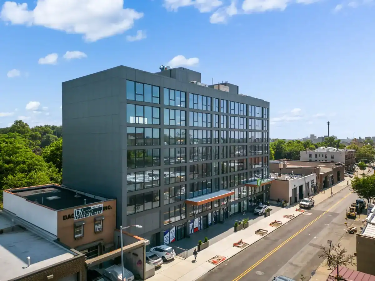 825 39TH Street Brooklyn NY 11232