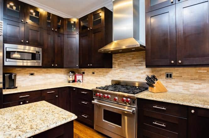 2521 N Southport Avenue Chicago IL 60614