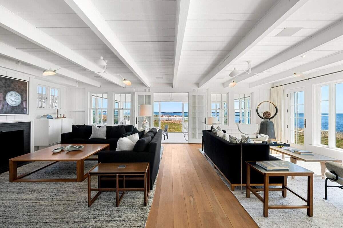 27 Merchant Avenue Hyannis Point MA 02601