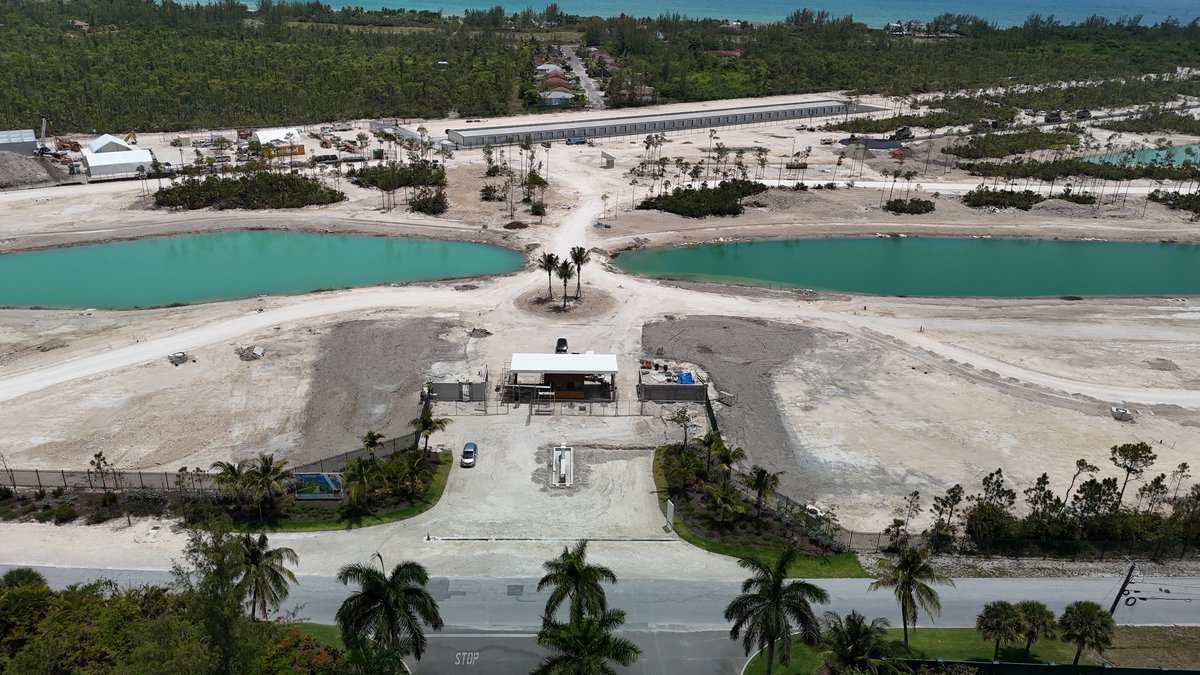 Windsor Lakes New Providence Paradise Island BS