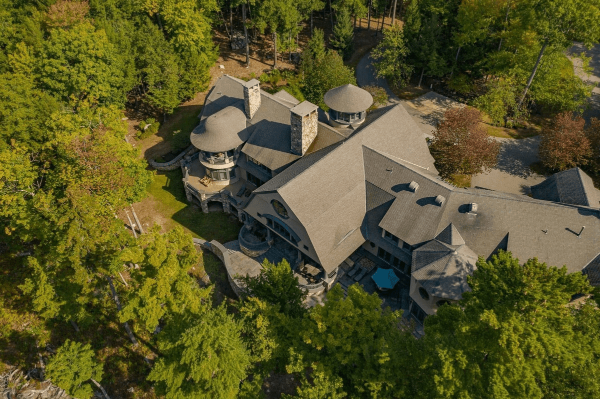 144 Springfield Point Road Wolfeboro NH 03894