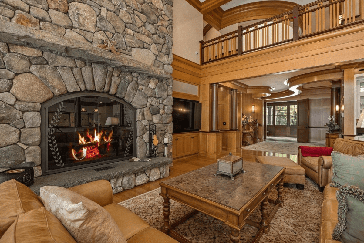144 Springfield Point Road Wolfeboro NH 03894