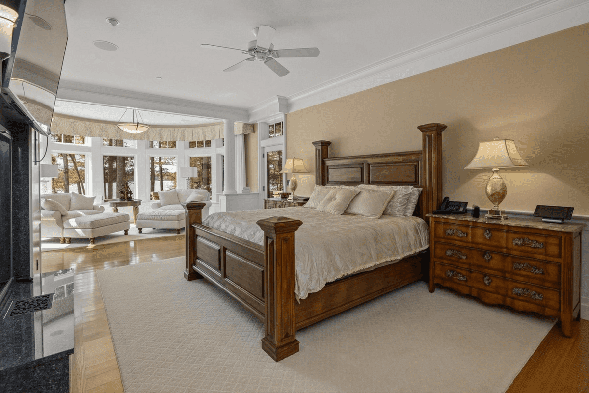 144 Springfield Point Road Wolfeboro NH 03894