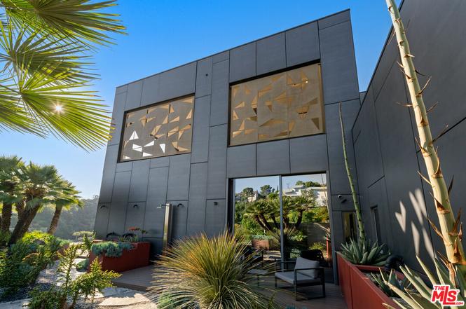 2341 Gloaming Way Beverly Hills CA 90210