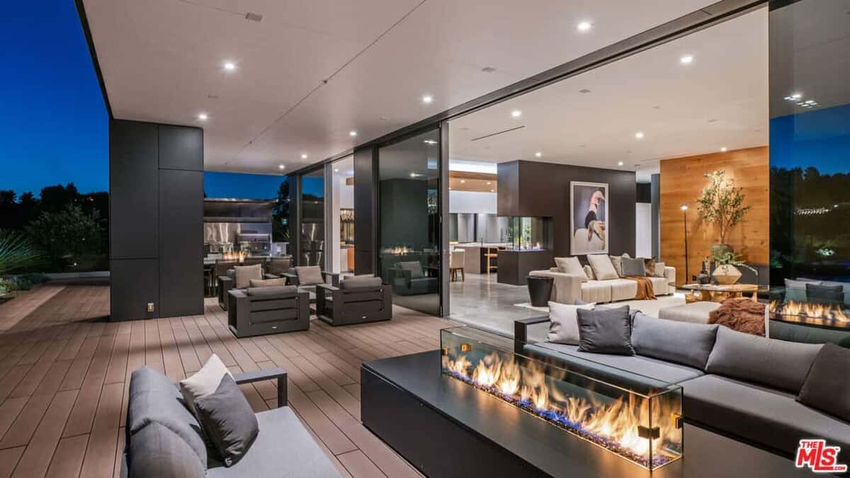 2341 Gloaming Way Beverly Hills CA 90210