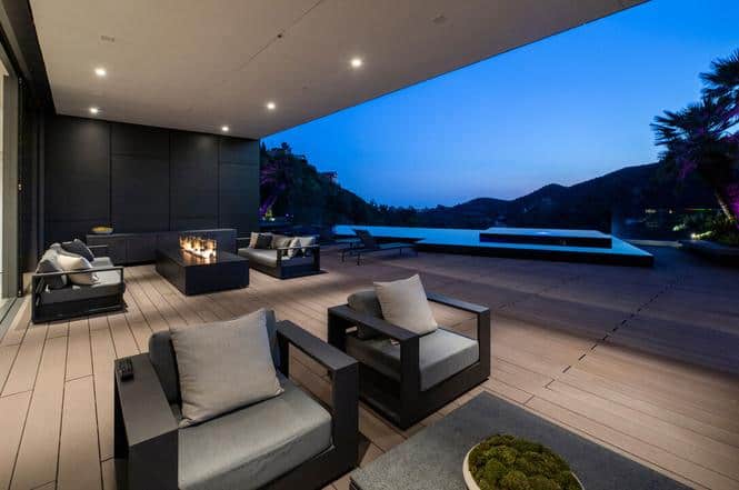 2341 Gloaming Way Beverly Hills CA 90210