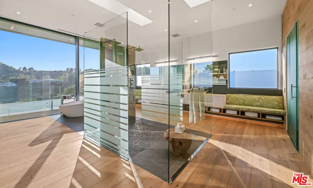 2341 Gloaming Way Beverly Hills CA 90210