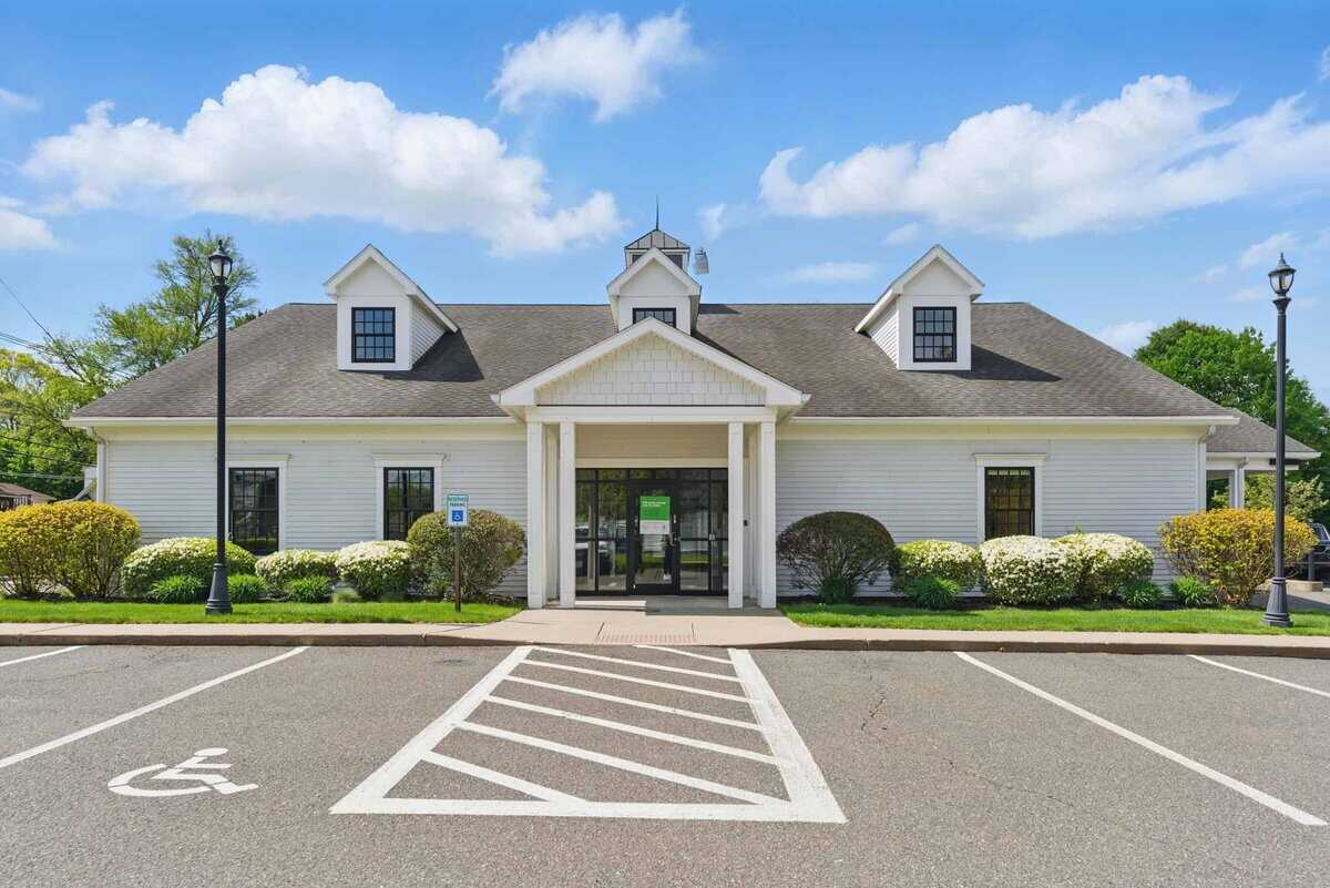 South Hadley MA, 460 Newton Street