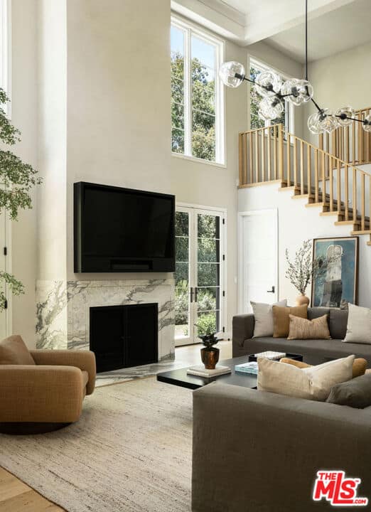 Benedict Canyon Drive Beverly Hills CA 90210