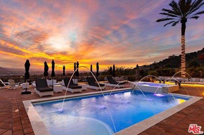 330 Kempton Road Glendale CA 91202