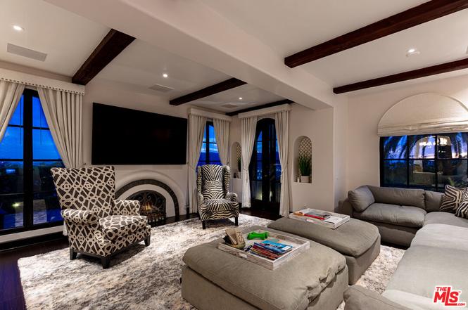 330 Kempton Road Glendale CA 91202