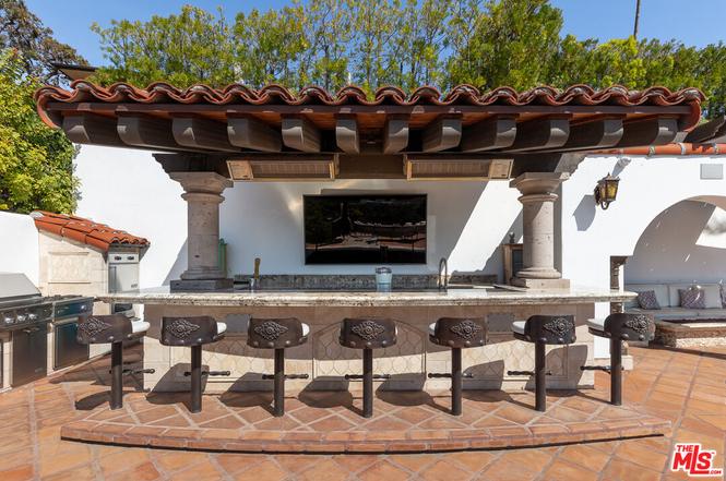 330 Kempton Road Glendale CA 91202